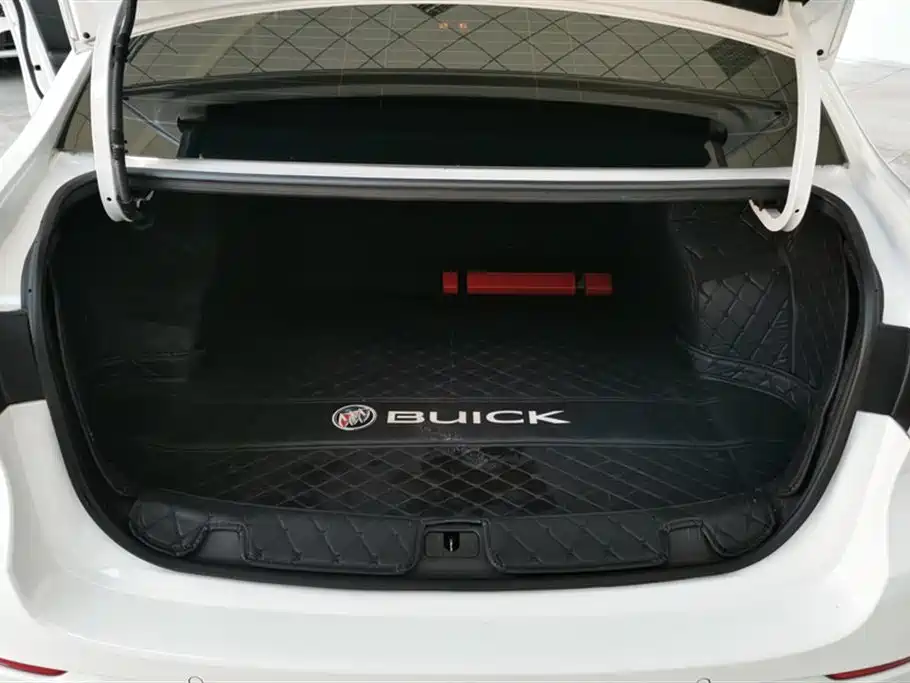 Excelle GT Facelift Exemplary 1.5 L Auto Elite