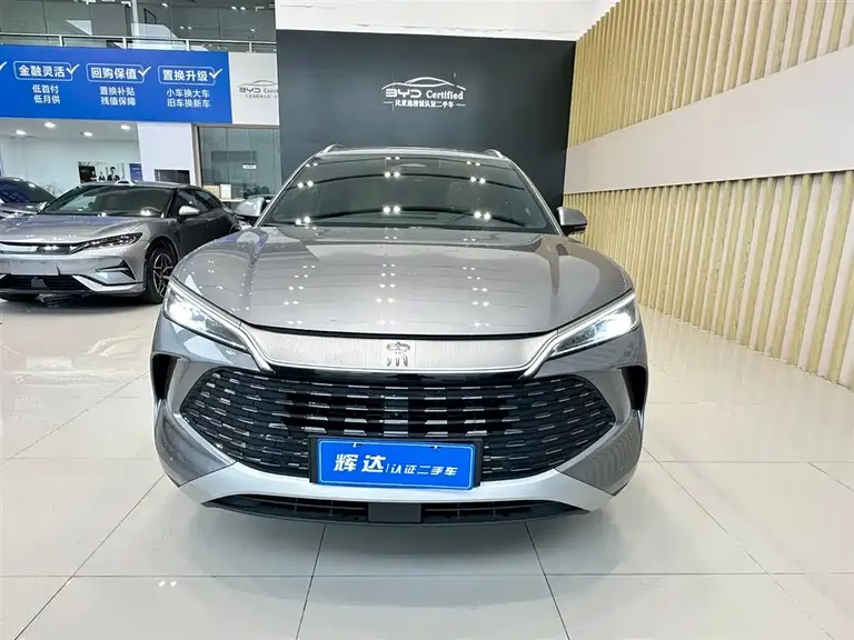BYD Song L DM-i 112 km Transcend
