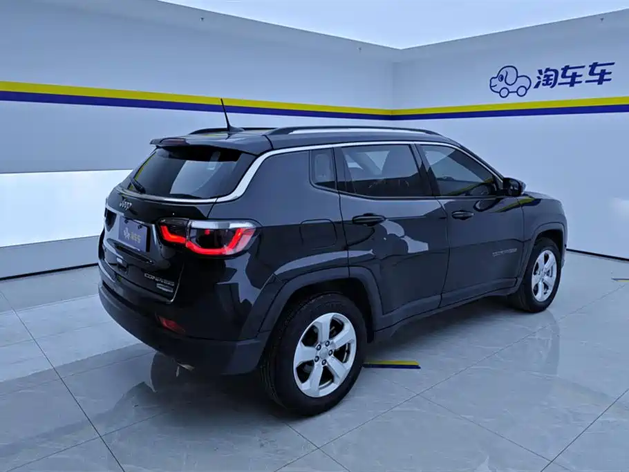 Compass 220 T Auto Joy