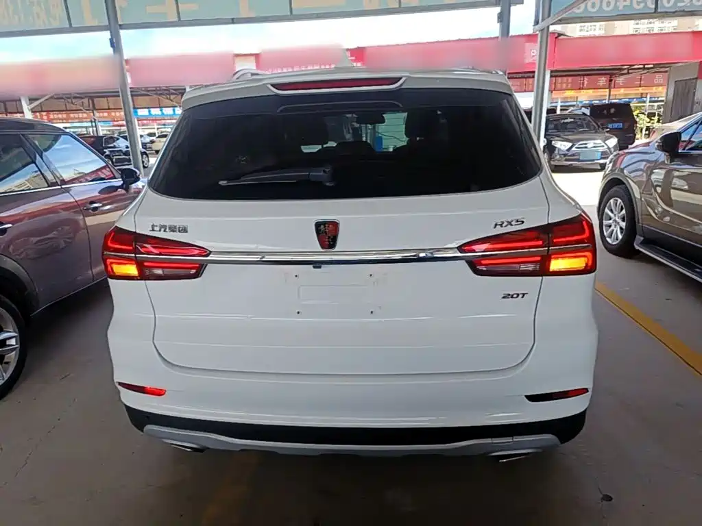 Roewe RX5 20 T Auto 4 G Connected Million