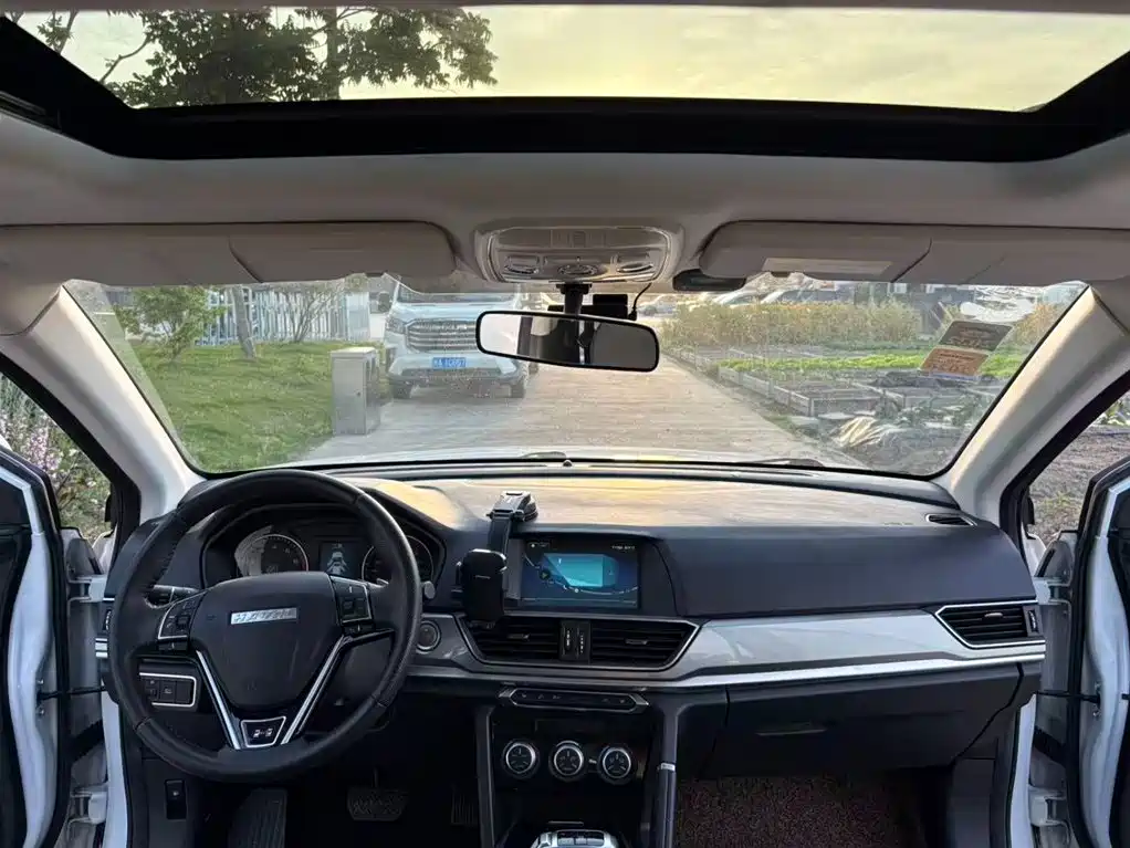 Haval H6 Red Label Sport 1.5 T Auto 2 WD Elite