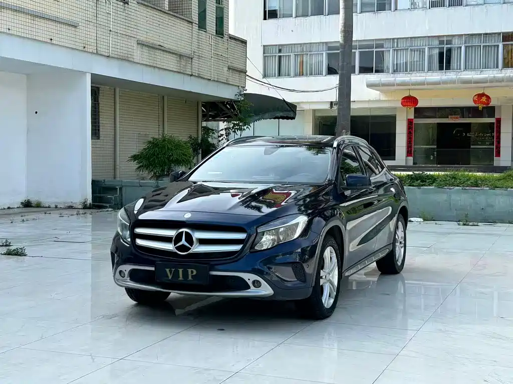 Mercedes-Benz GLA GLA 200 Dynamic