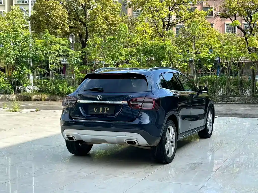 Mercedes-Benz GLA GLA 200 Dynamic