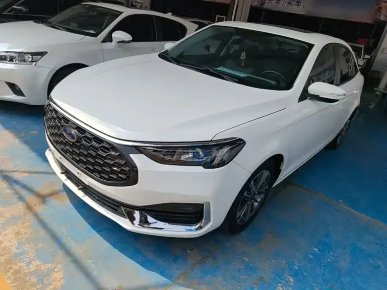 Ford Escort 1.5 L Auto Diamond