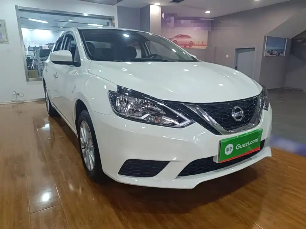 Sylphy Classic 1.6 XE CVT Comfort