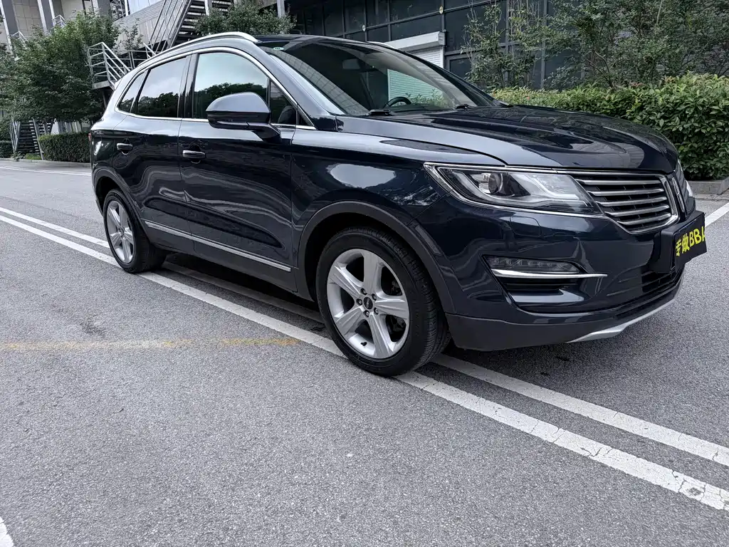 Lincoln MKC 2.0 T 2 WD Premium