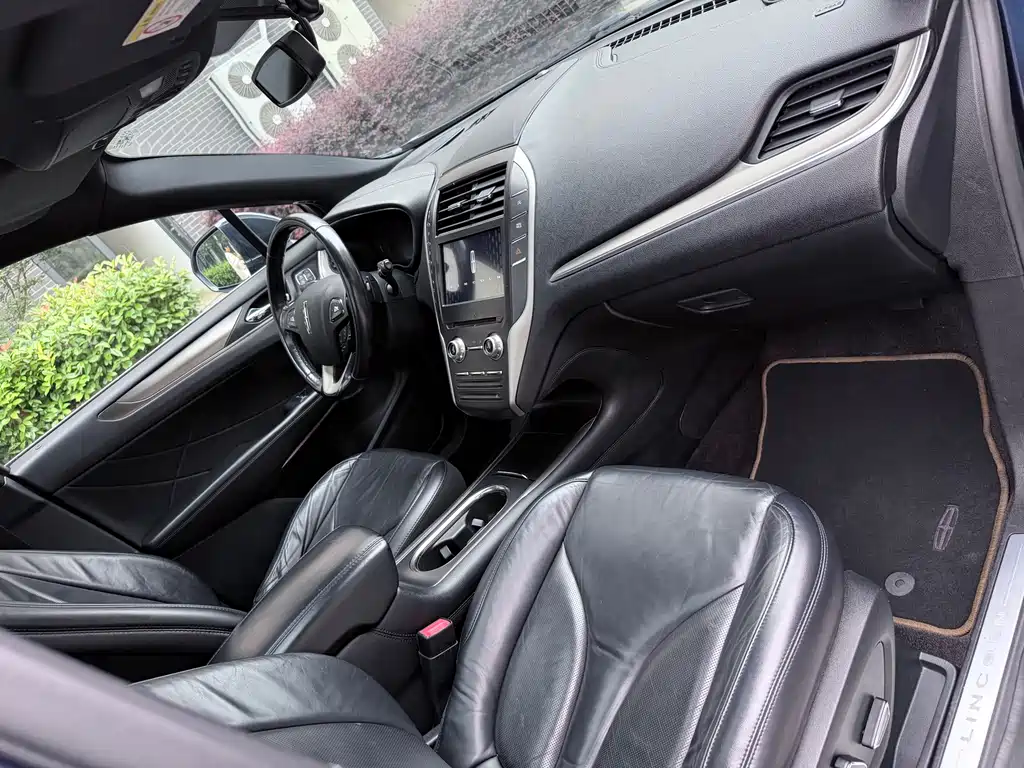Lincoln MKC 2.0 T 2 WD Premium