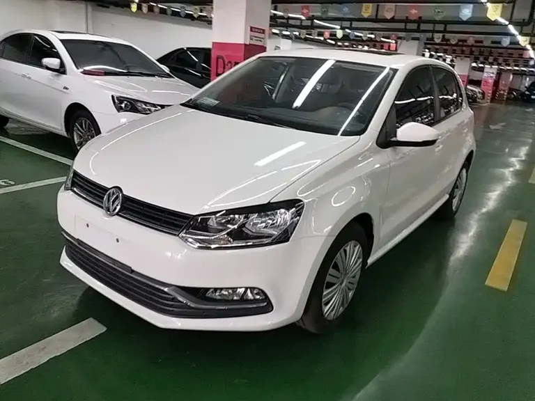 Volkswagen Polo 1.6 L Auto Comfort