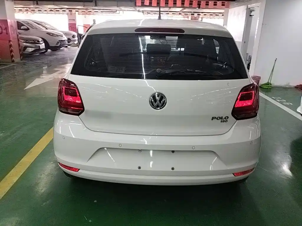 Polo 1.6 L Auto Comfort