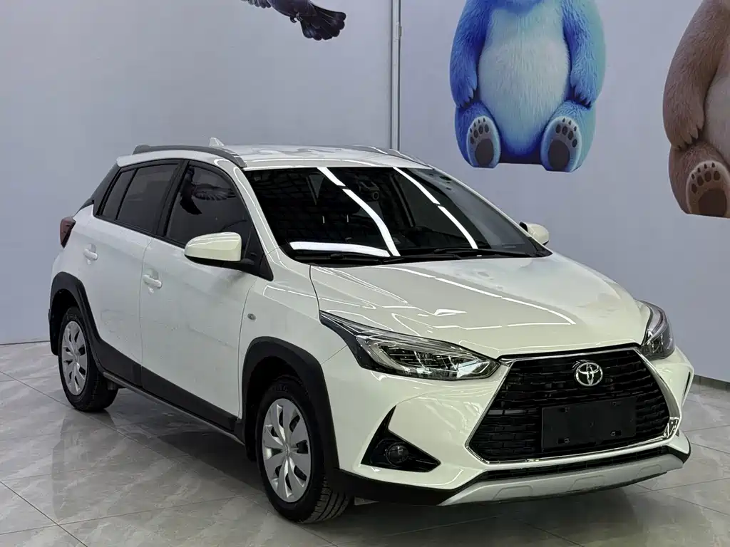 YARiS L Zhixuan Zhixuan X 1.5 L CVT Luxury PLUS