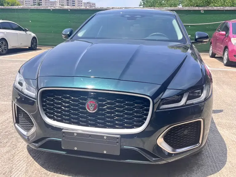 Jaguar XFL 2.0 T P250 2 WD Premium Luxury