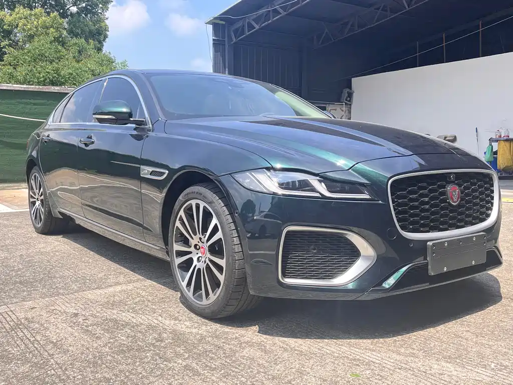 Jaguar XFL 2.0 T P250 2 WD Premium Luxury