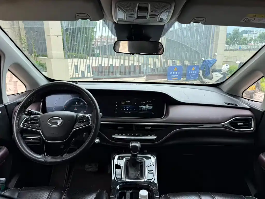 GAC Trumpchi M6 PRO 270 T DCT Luxury