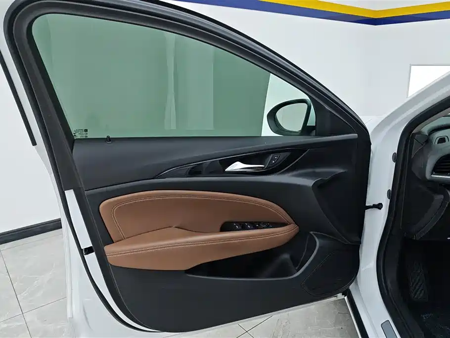 Regal 552 T Smart Enjoyment