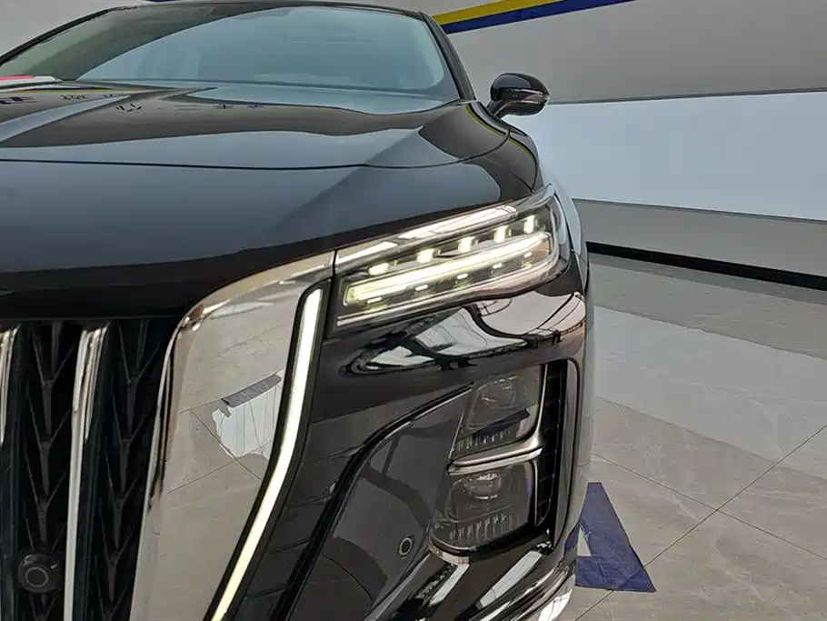 Hongqi H5 1.5 T DCT Connected Flagship Charm