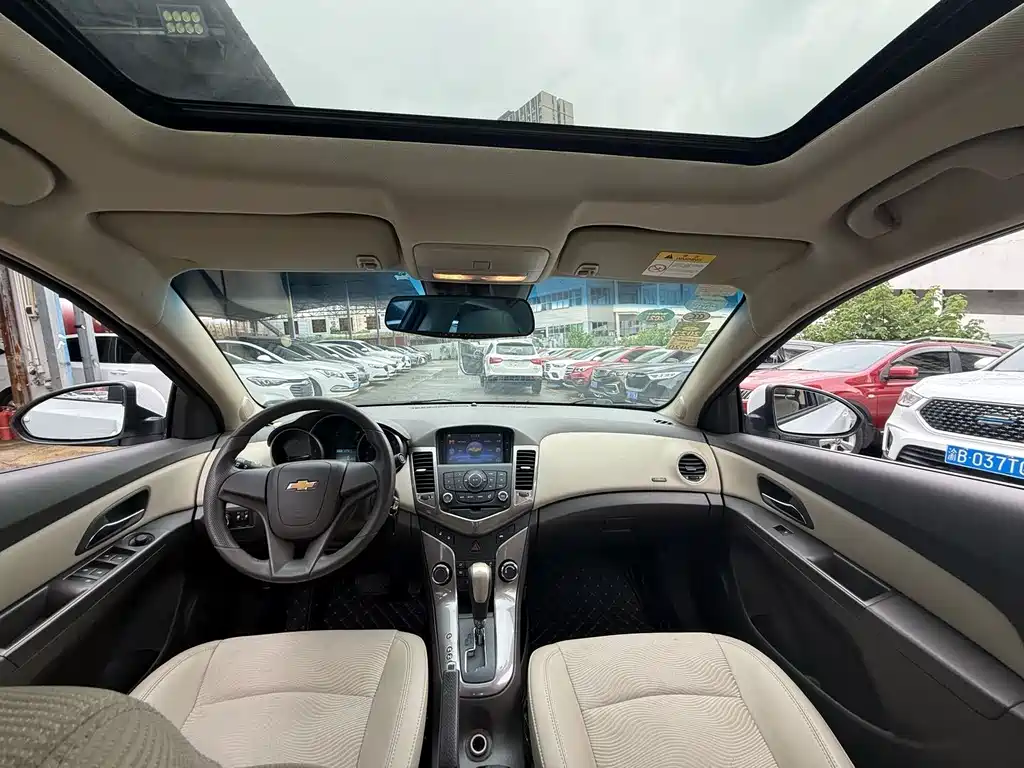 Cruze 1.5 L Classic SE AT