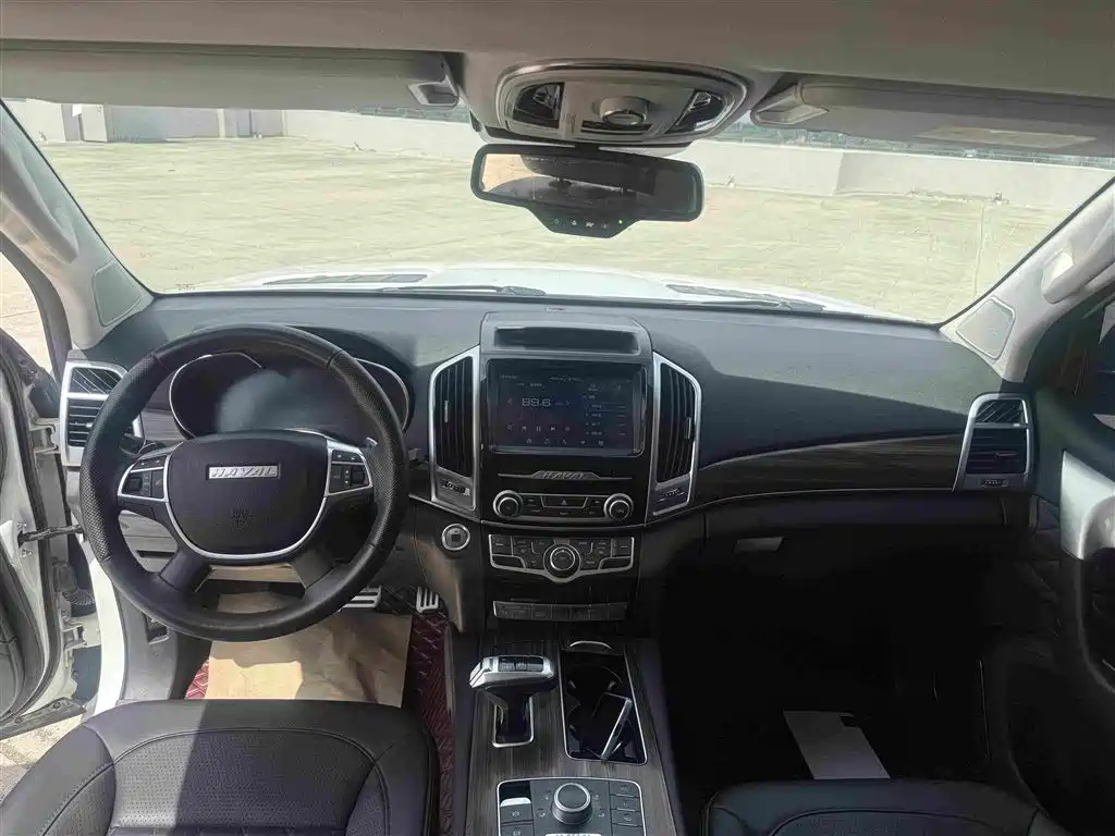 Haval H9 哈弗H9 2020款 2.0 T 汽油四驱舒适型 7座