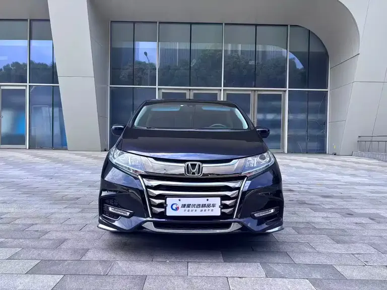 Honda Odyssey 2.0 L Sharp· Smart Enjoyment
