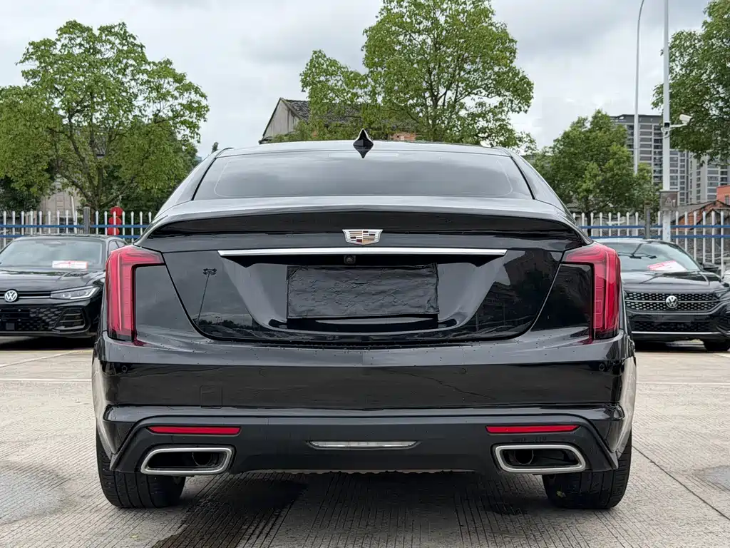 Cadillac CT5 28 T Luxury