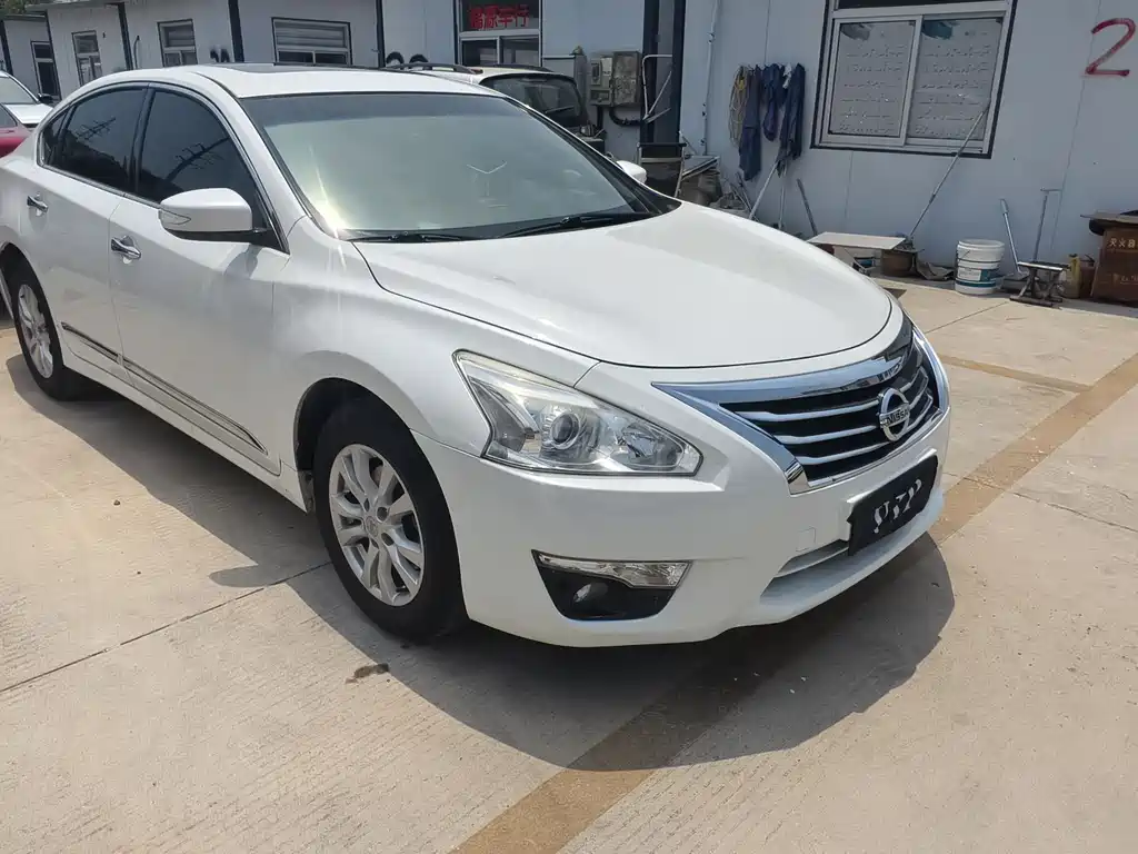 Teana 2.0 L XL Comfort