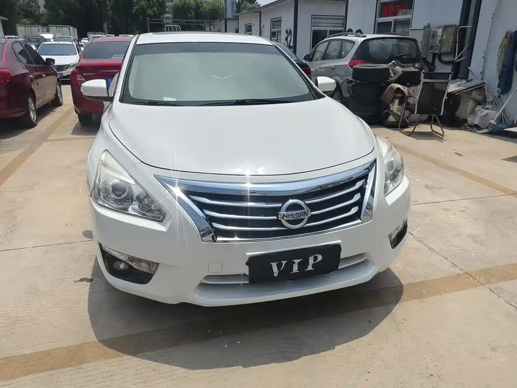 Teana 2.0 L XL Comfort