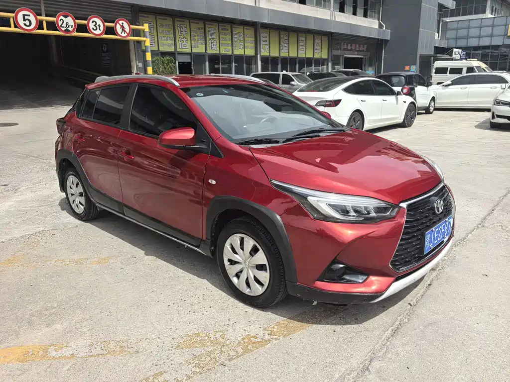 YARiS L Zhixuan Zhixuan X 1.5 L CVT Leading