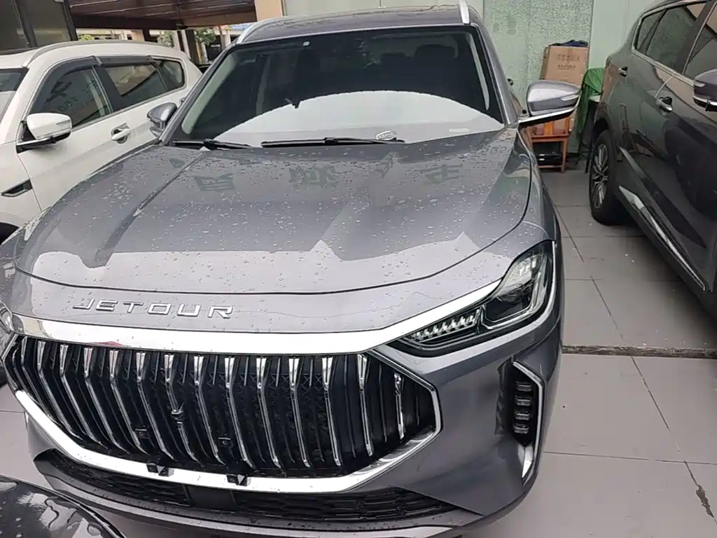 Jetour X70 PLUS 1.5 T DCT Brave PLUS 5-seat
