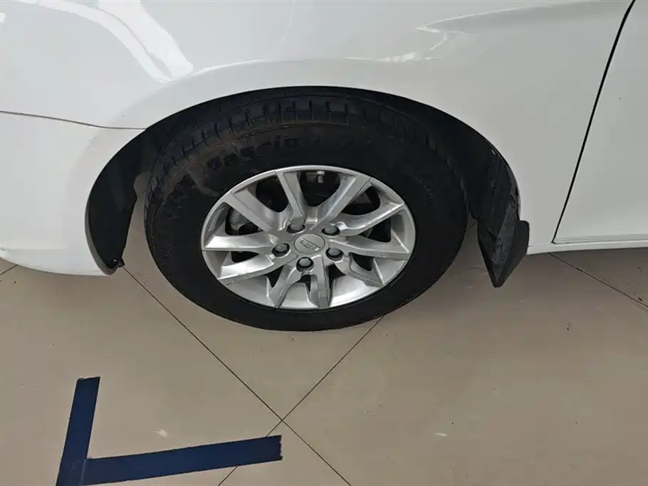 Emgrand 1.5 L Manual Comfort