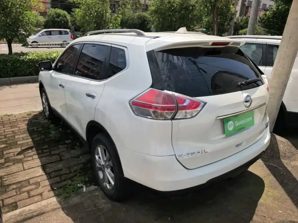 X-Trail 2.0 L CVT Comfort MAX 2 WD