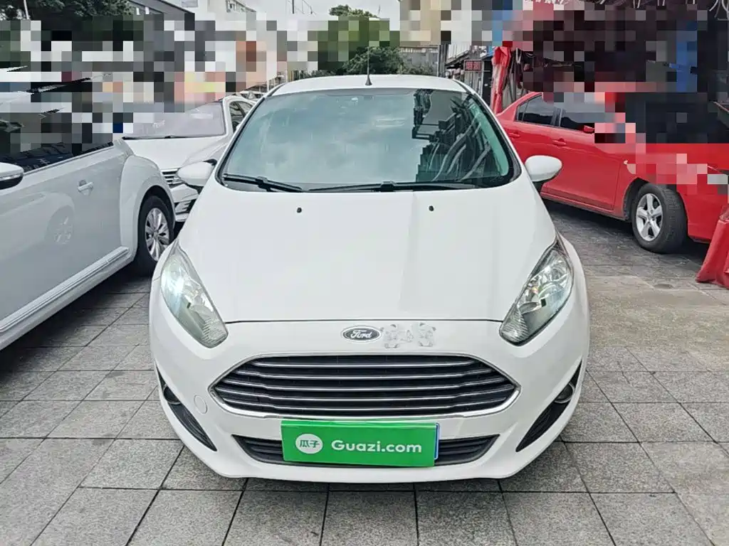 Fiesta Hatchback 1.5 L Auto Fashion