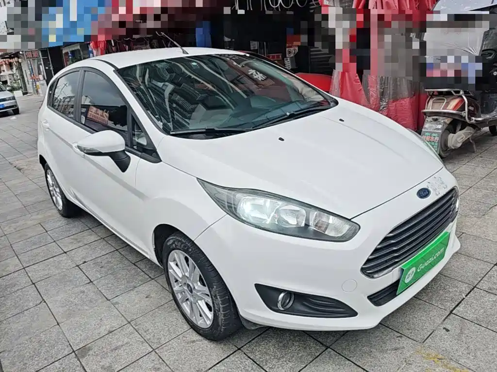 Fiesta Hatchback 1.5 L Auto Fashion