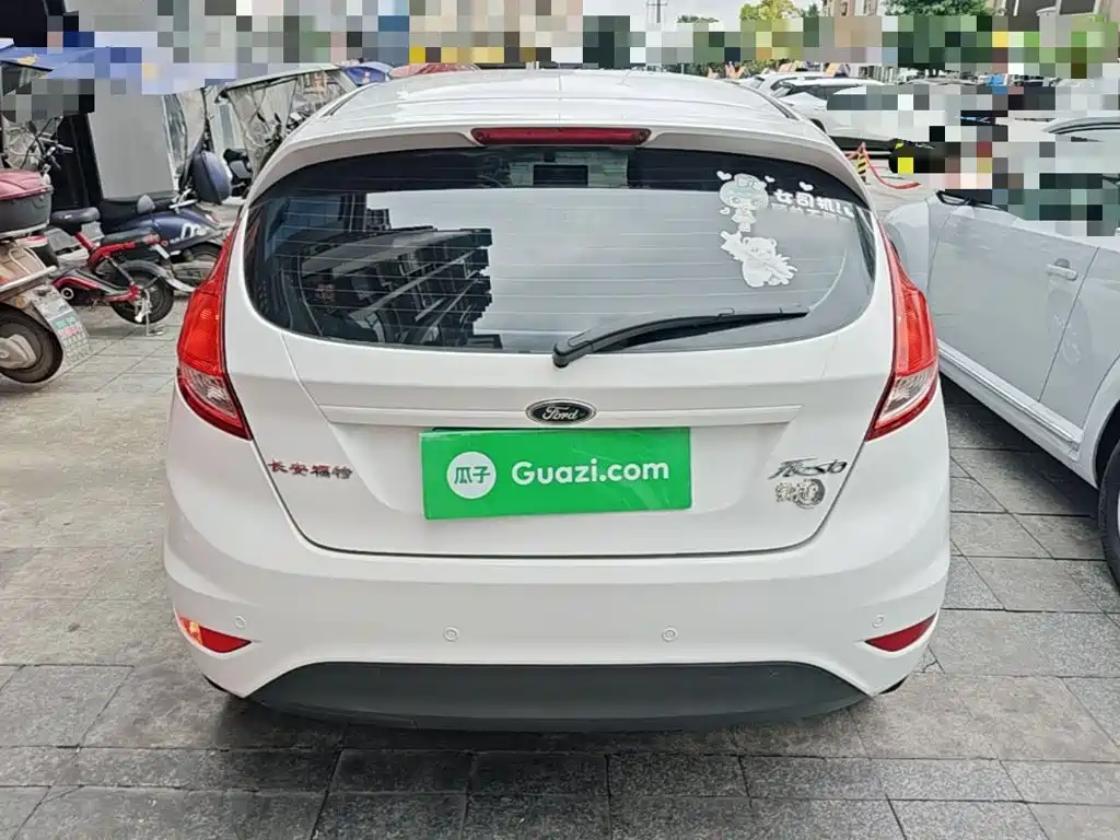 Fiesta Hatchback 1.5 L Auto Fashion