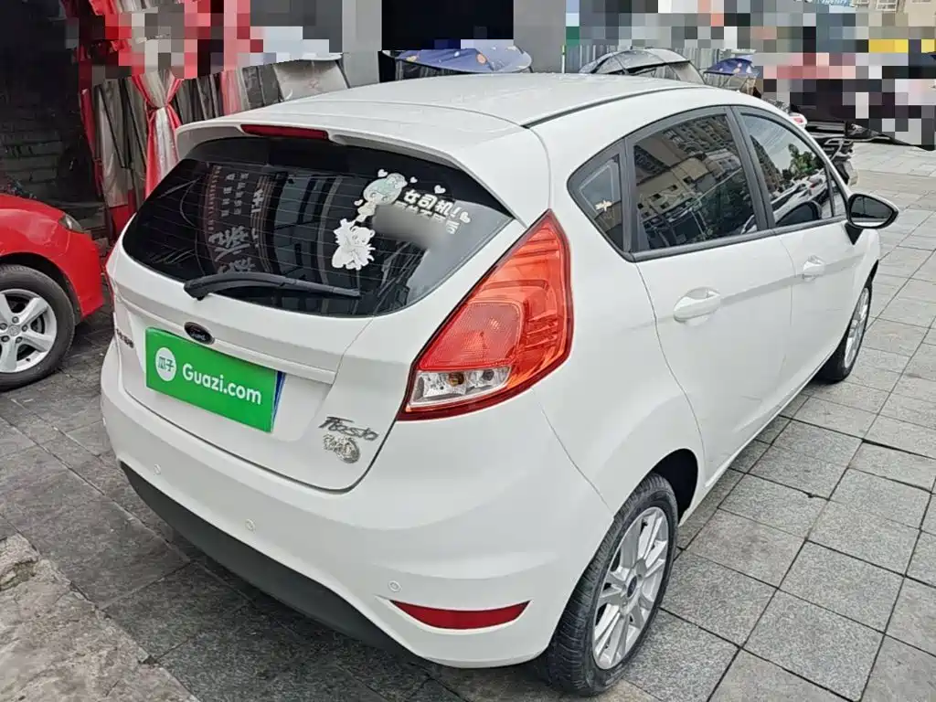Fiesta Hatchback 1.5 L Auto Fashion