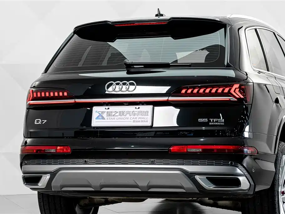 Audi Q7 45 TFSI quattro S line Sport