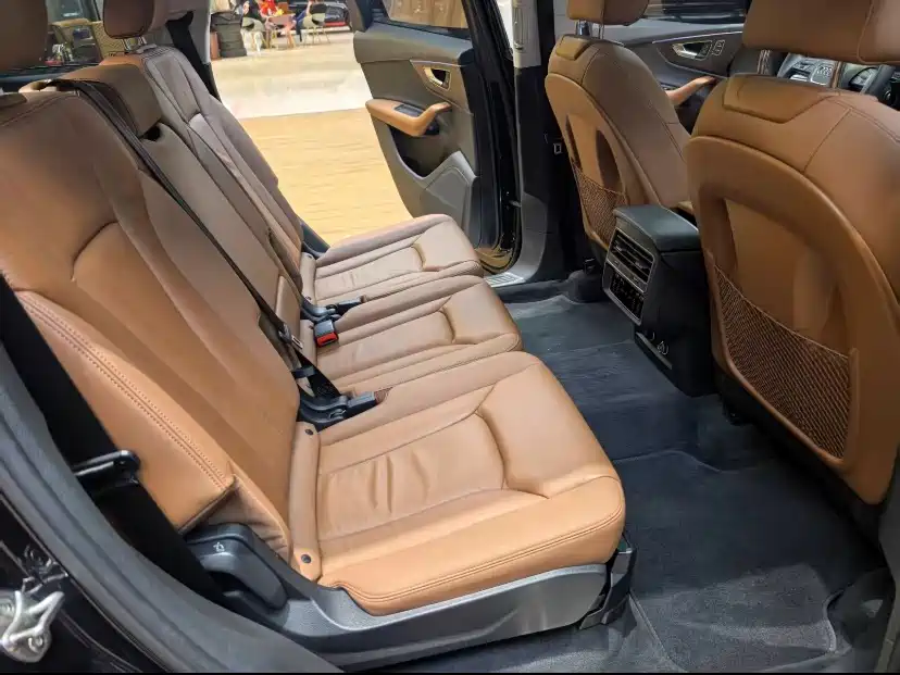 Audi Q7 55 TFSI quattro S line Sport