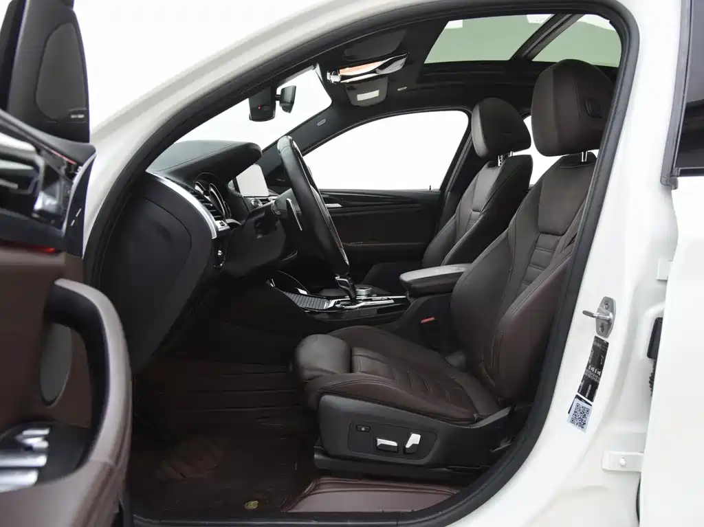 BMW X4 xDrive25 i M Sport Package