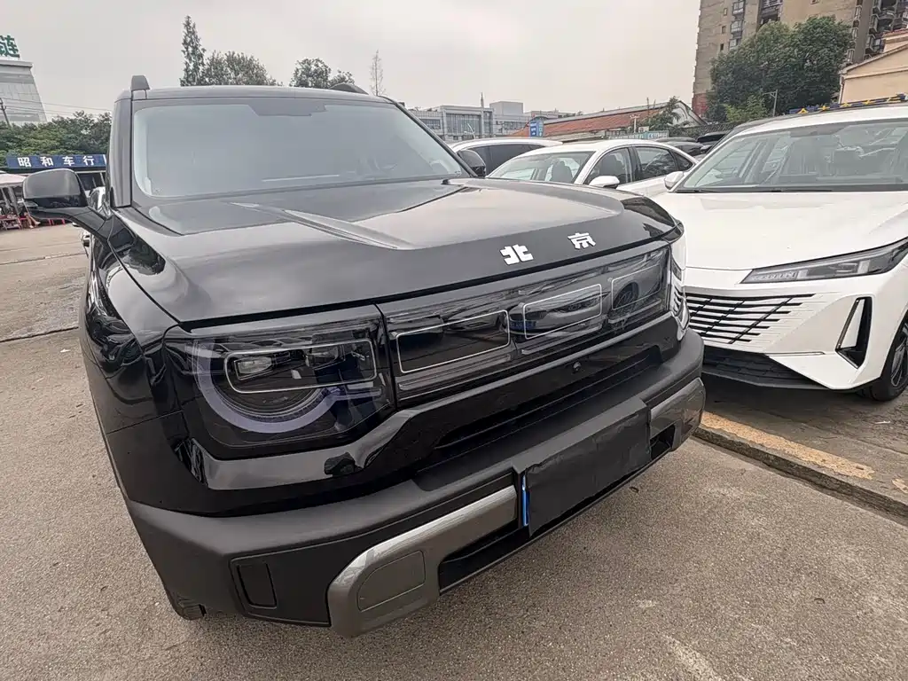 BAIC BJ30 北京越野BJ30 2026款 旅行家 1.5 T DCT两驱标准版
