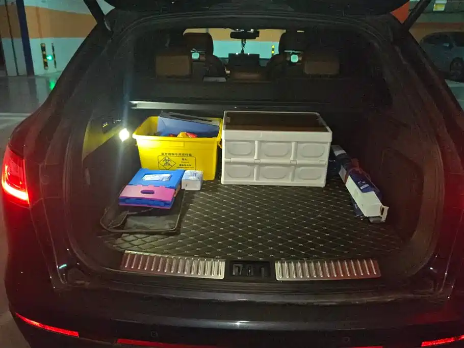 Nautilus 2.7 T 4 WD Honor Shine