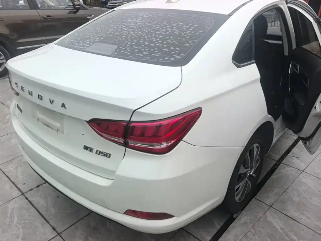 Senova D50 绅宝D50 2018款 1.5 L CVT豪华智驾版