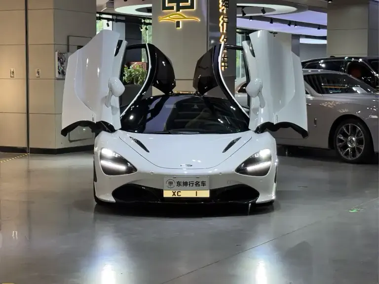 McLaren 720 S 4.0 T Coupe