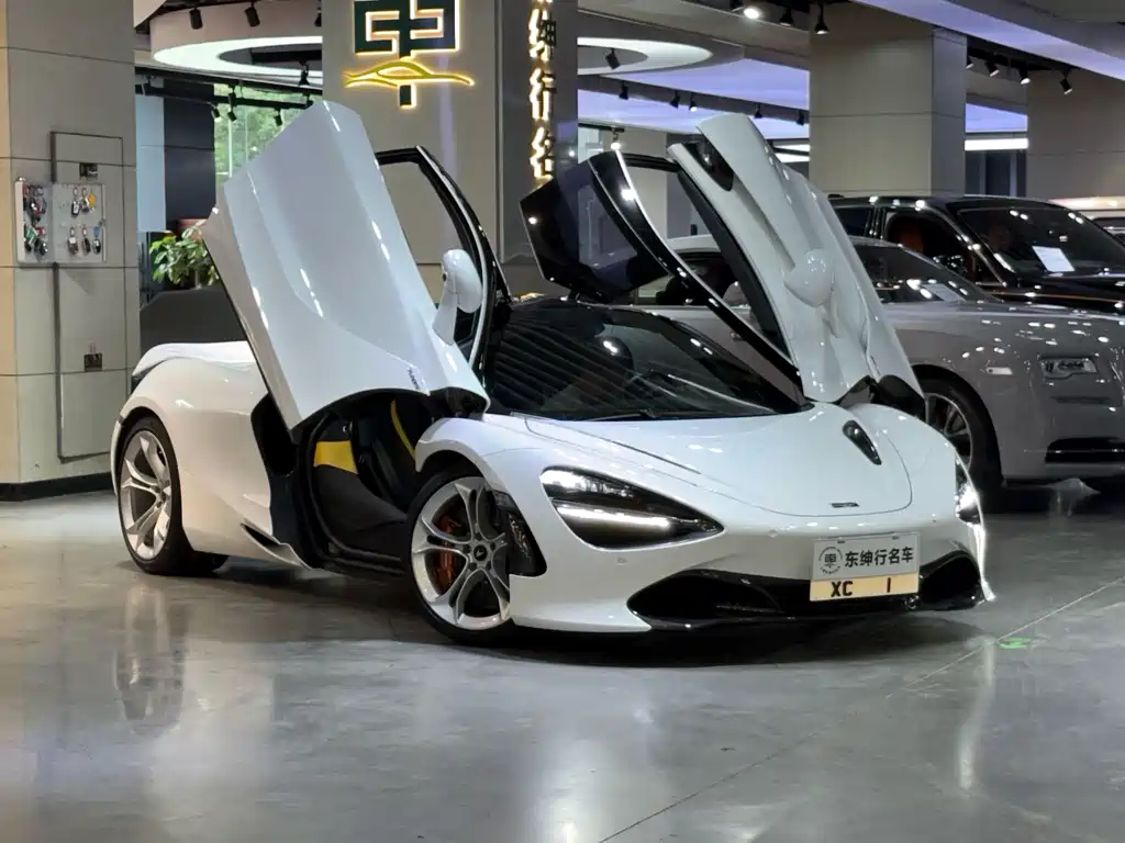McLaren 720 S 4.0 T Coupe