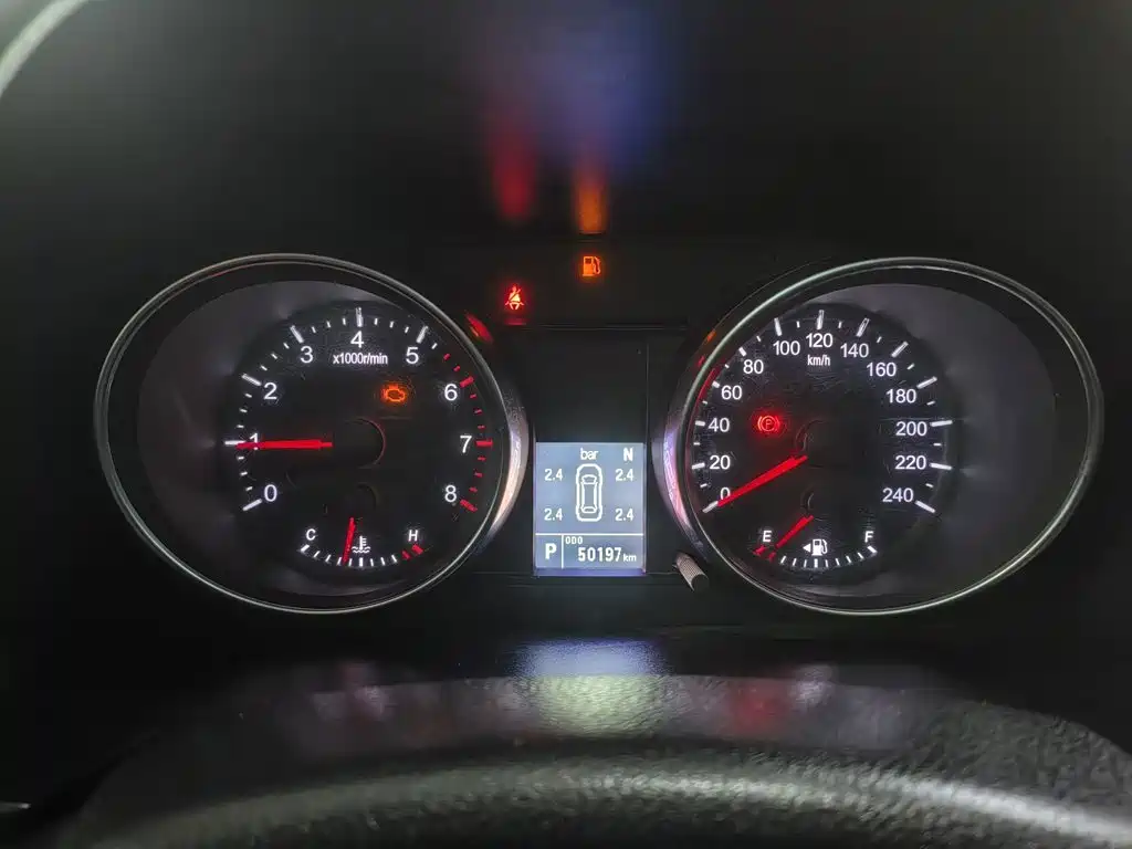 Haval M6 PLUS 1.5 T DCT Luxury Connected