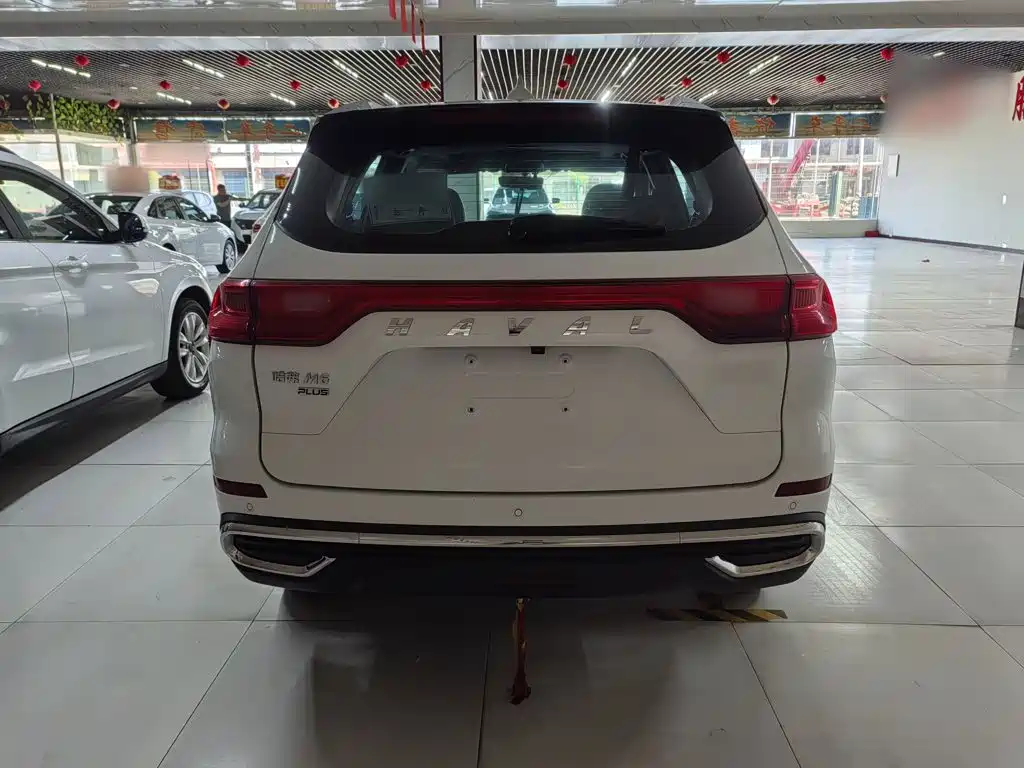Haval M6 PLUS 1.5 T DCT Luxury Connected