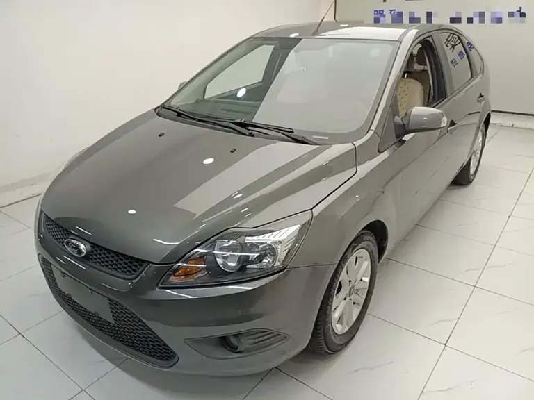 Ford Focus Hatchback Classic 1.8 L Manual Basic