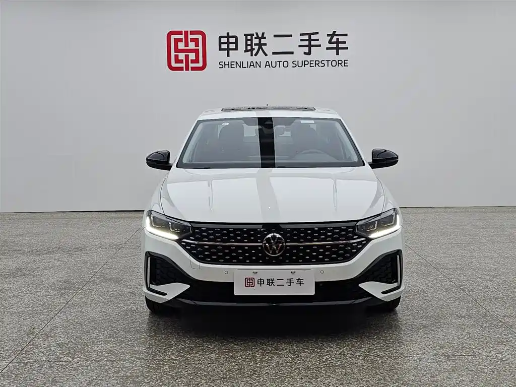 Lavida 300 TSI DSG Starry Sky Leading