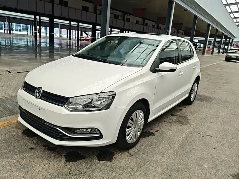 Volkswagen Polo 1.6 L Auto Comfort