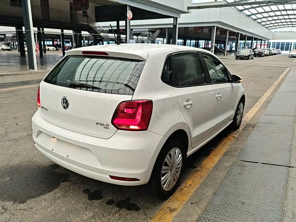 Polo 1.6 L Auto Comfort