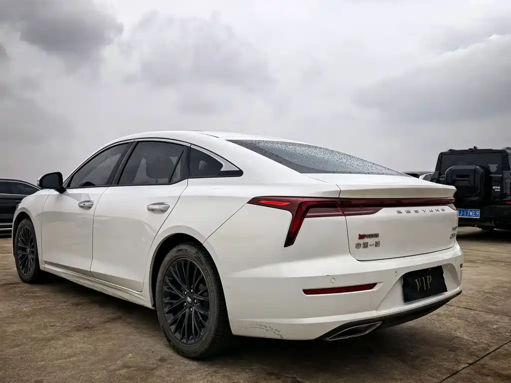 Besturn B70 3 rd Gen 1.5 T Auto Joy 70 Anniversary