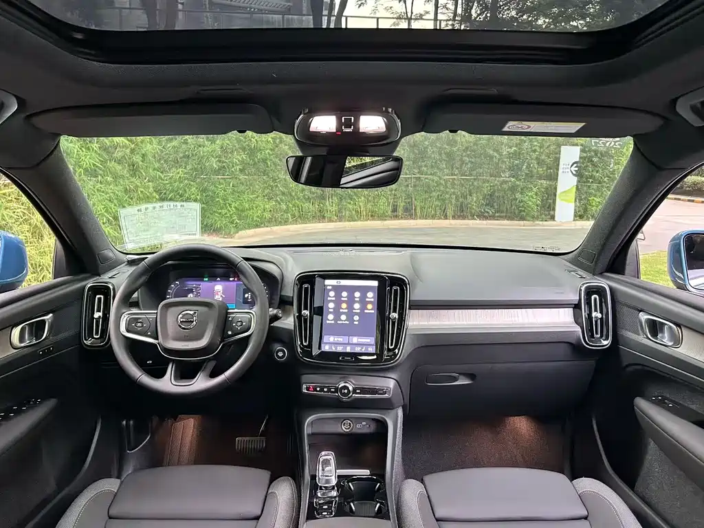 Volvo XC40 T4 4 WD Smart Vision Luxury