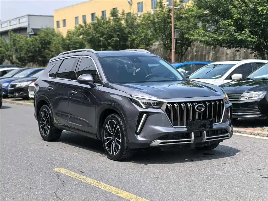 Trumpchi GS4 PLUS 270 T Auto Starry